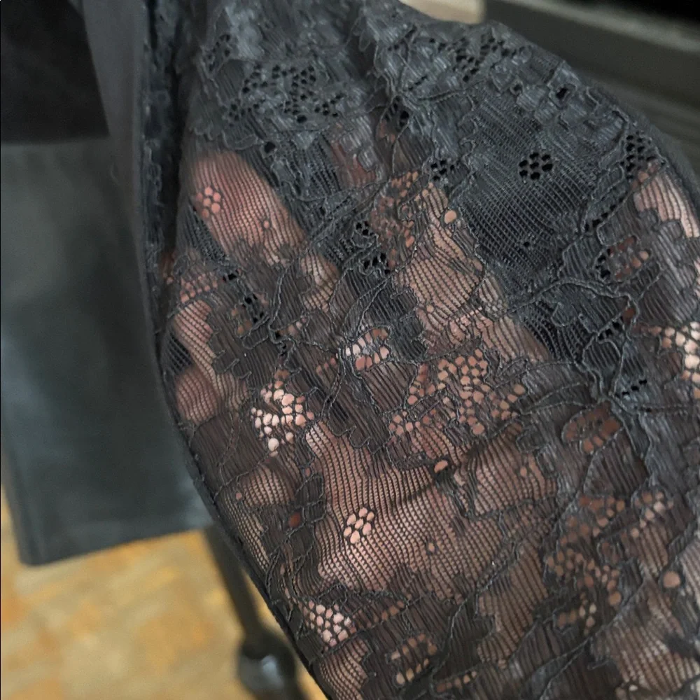 Zara Black Long Sleeve Peplum Blouse - Picture 4 of 7